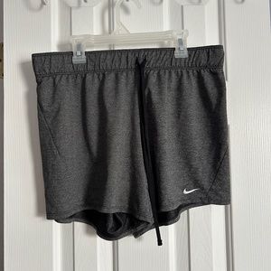Nike Dri-Fit Fold Over Waistband Gray Athletic Short Size Medium